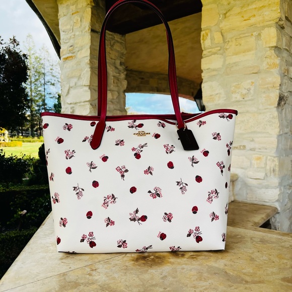 Coach Ladybug Floral Reversible Tote Handbag&wallet&wristlet NWT - Picture 2 of 12